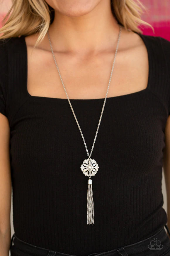 Fine Florals Silver